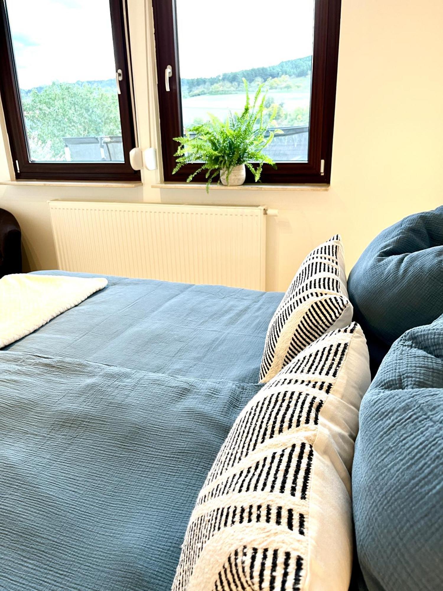 Ferienhaus Weinbergblick - Nahe Wuerzburg - 2 Schlafzimmer - Familienfreundlich - Terrasse Unterleinach Экстерьер фото